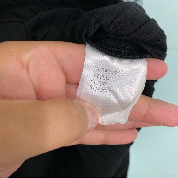 Tadashi Shoji Illushion Mesh Stripe Evening Gown Sz XS Black Maxi‎ - Picture 4 of 8